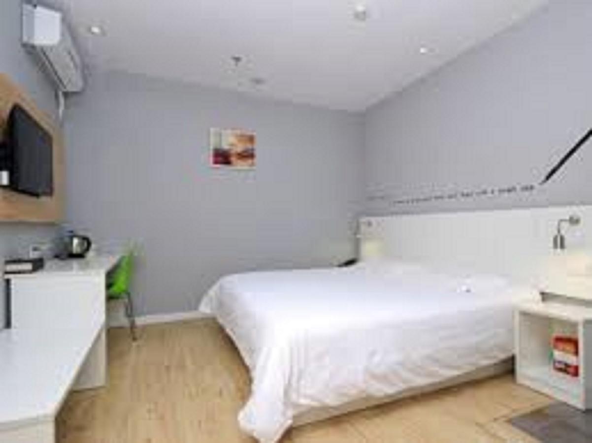 Motel Shenzhen Futian Kou'An Guihua Road ภายนอก รูปภาพ